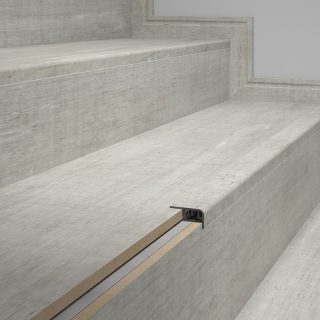 Perfil Frontal de Escada Eucafloor cor 21 - Barra com 2,10m